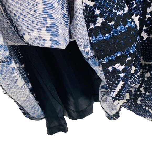 Nanette Lepore Size 10 Love Bites Snake Print Dress Blue Black Fit and Flare - Picture 6 of 11